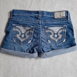 Bigstar Remy Low Rise Sz 28 Embroidered Jean Short